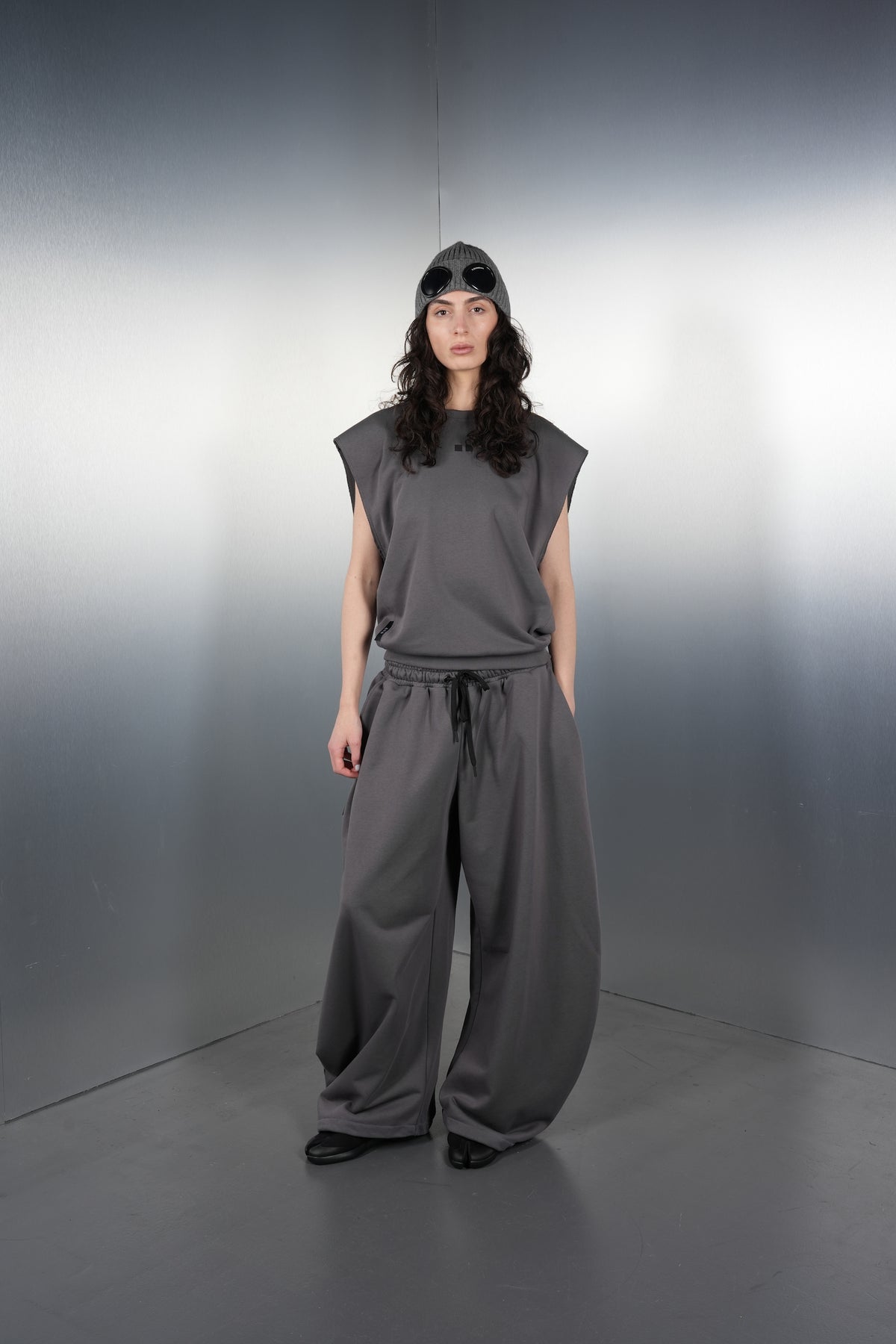 Drop-Shoulder Grey