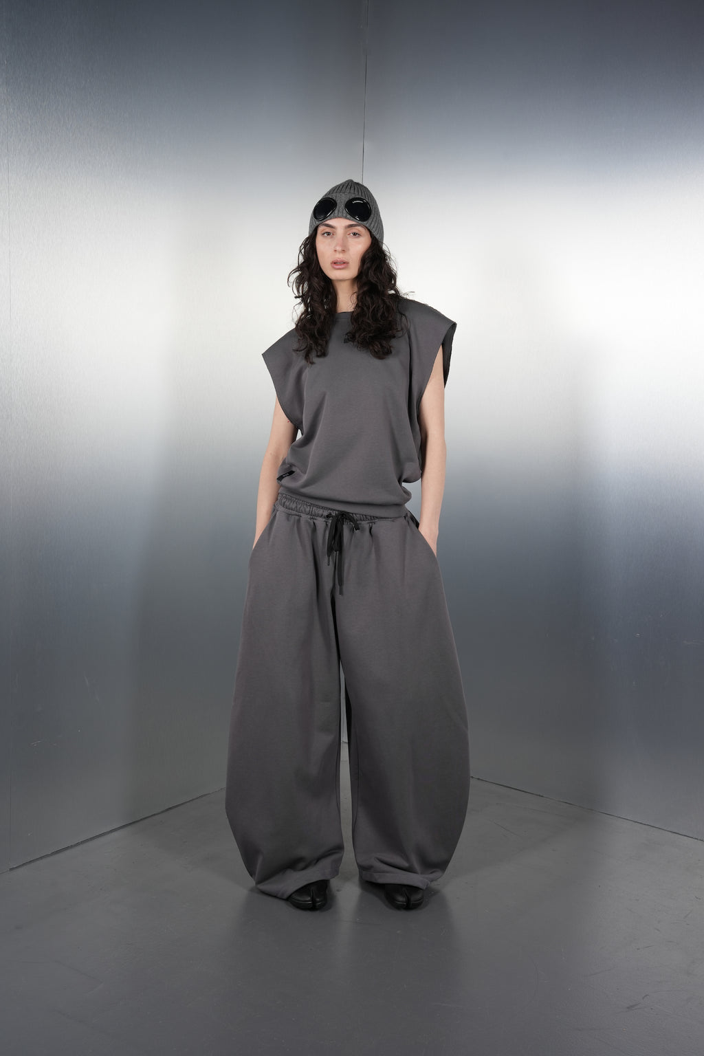 Parachute Pants Grey
