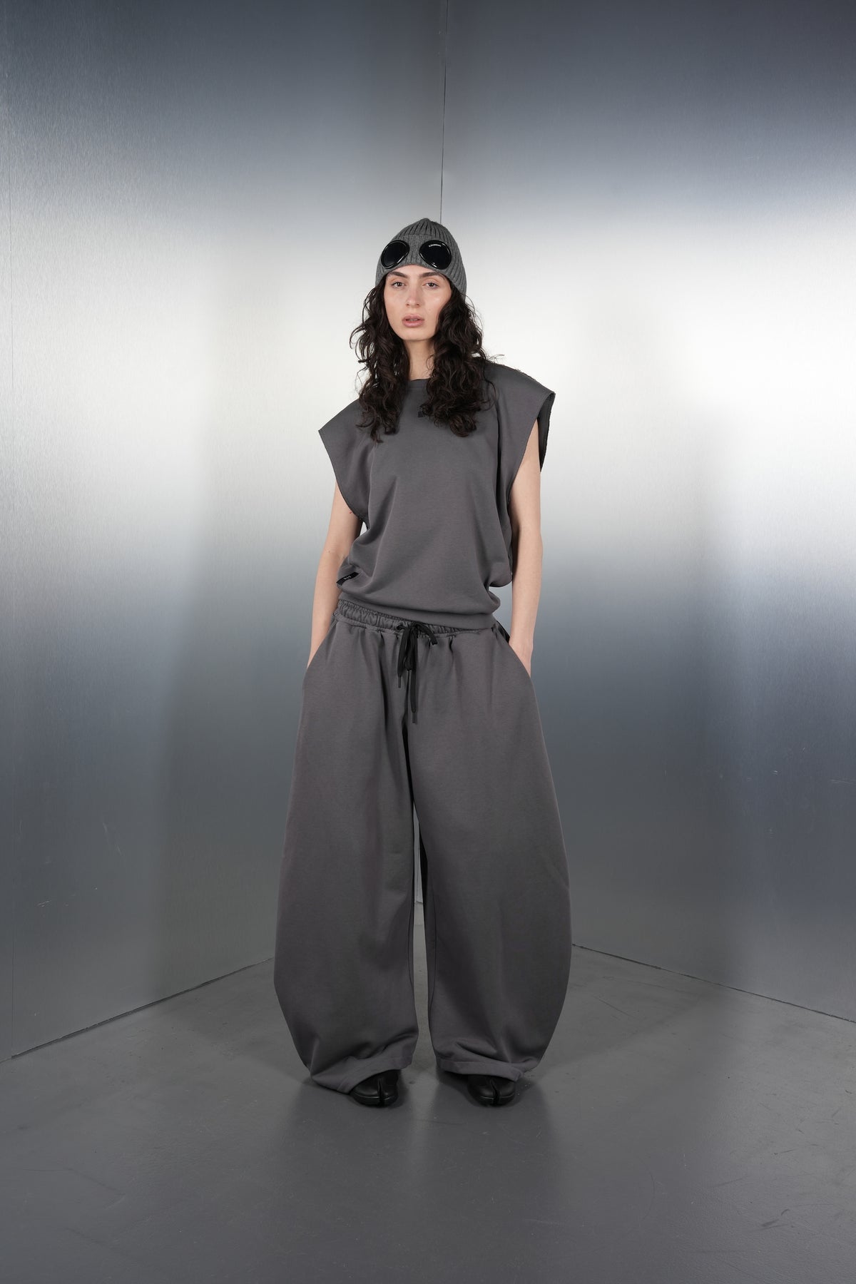 Parachute Pants Grey