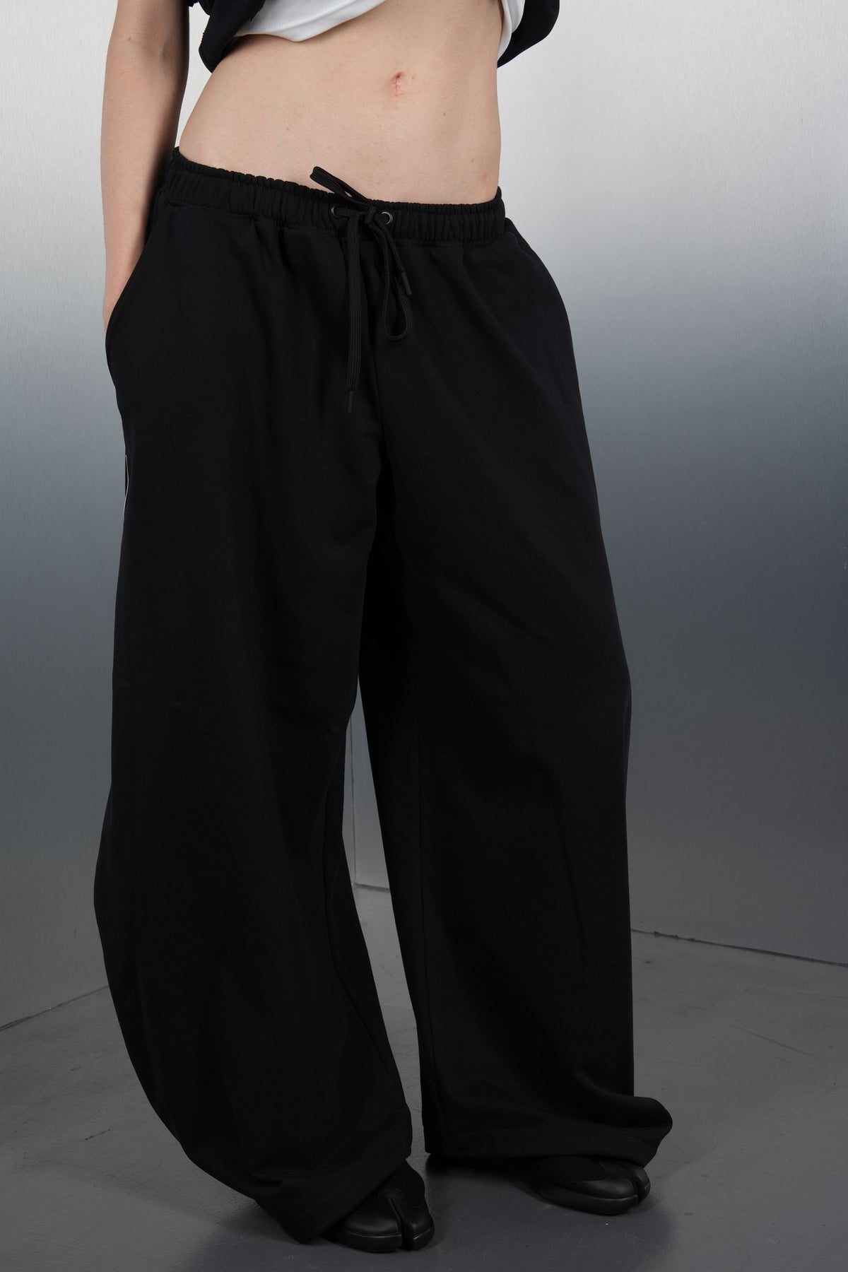 Parachute Pants Black