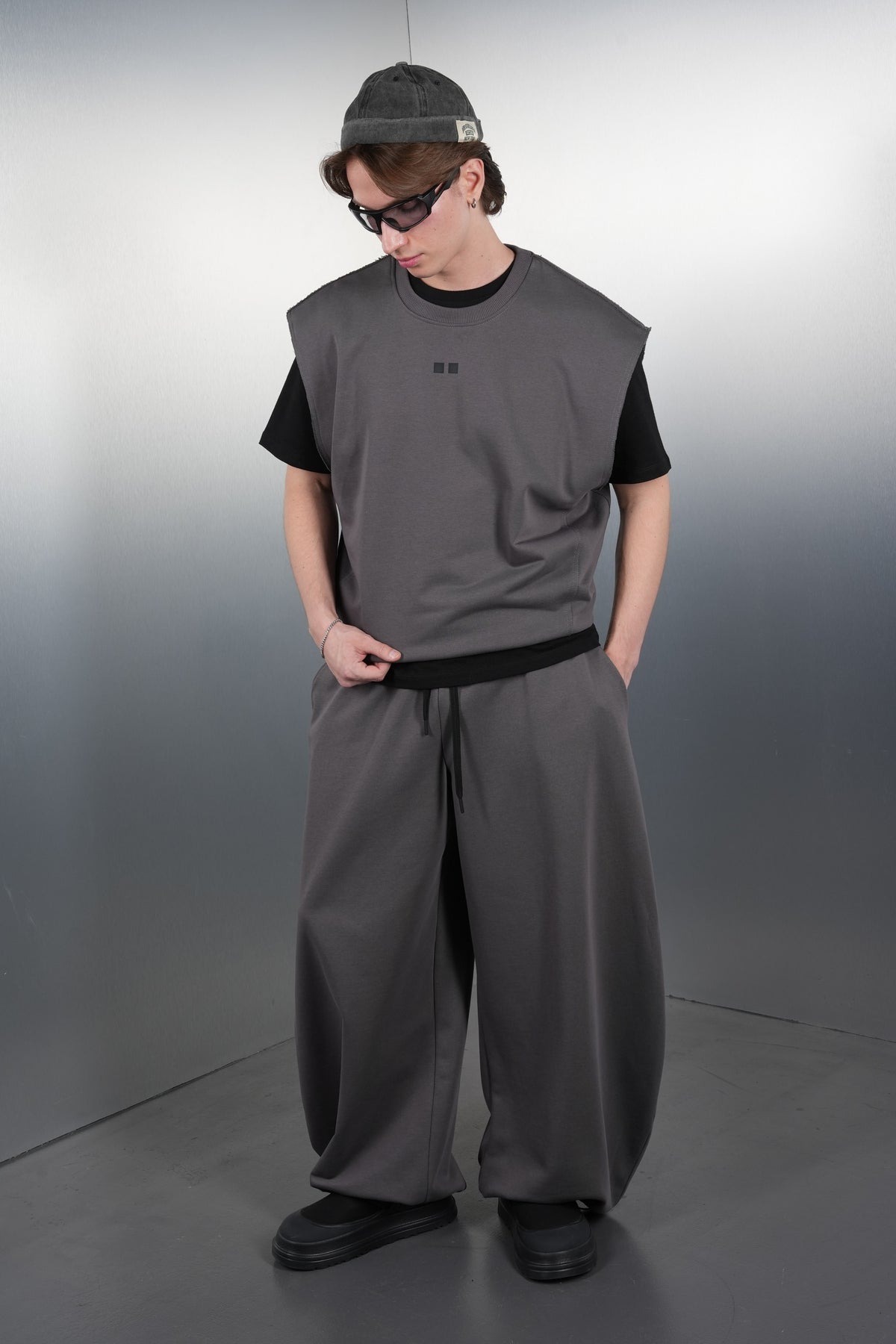 Drop-Shoulder Grey