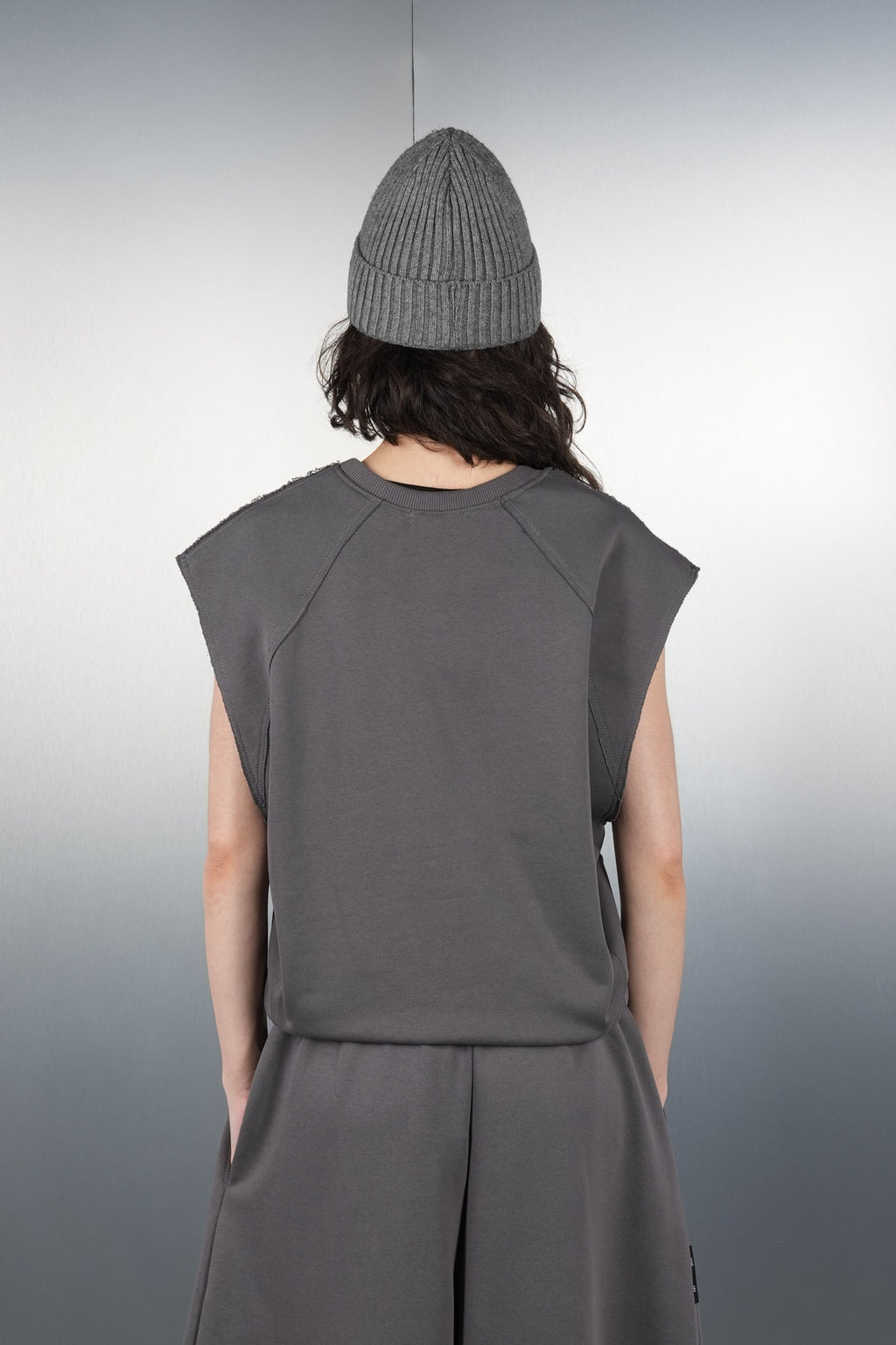 Drop-Shoulder Grey