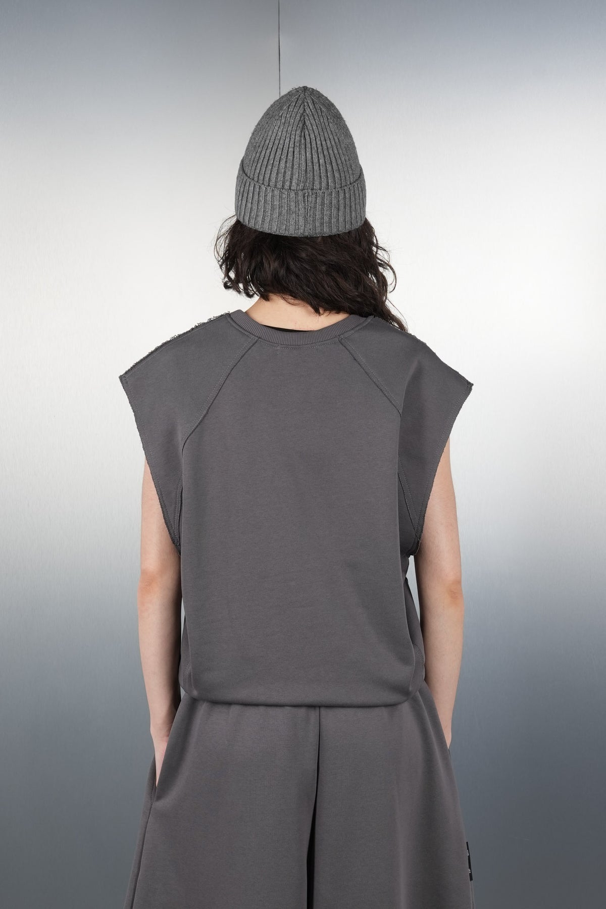 Drop-Shoulder Grey