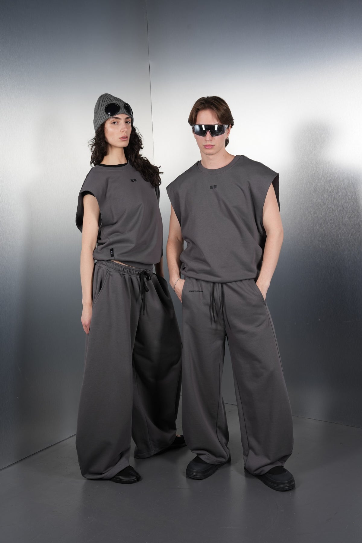 Drop-Shoulder Grey